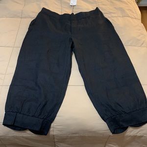 Chalet crop pants, 1X, waist to bottom hem 35, 10% linen, black, never worn